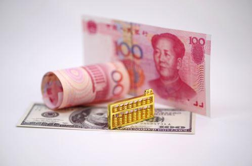 涿鹿县张家堡镇抢农时播“甜糯”